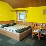 Holiday home Privat Veternik *